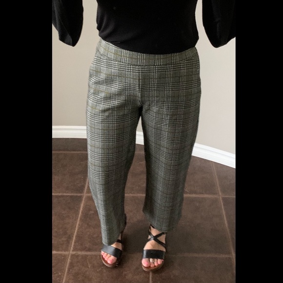 Liverpool Capris - Picture 3 of 6